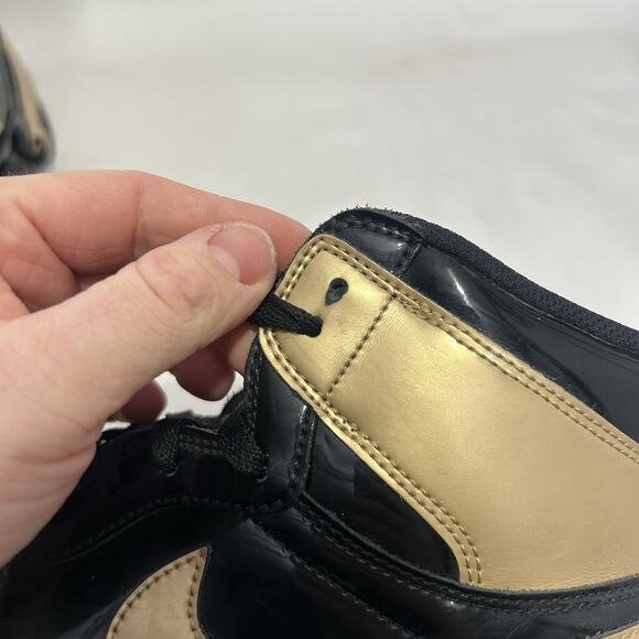 Nike Air Jordan 1 Retro High OG NRG “Patent Gold Toe" - Picture 8 of 13